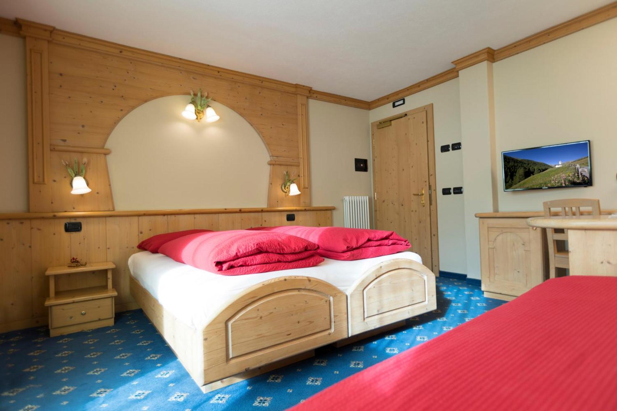 Hotel Champagne Ливиньо Экстерьер фото