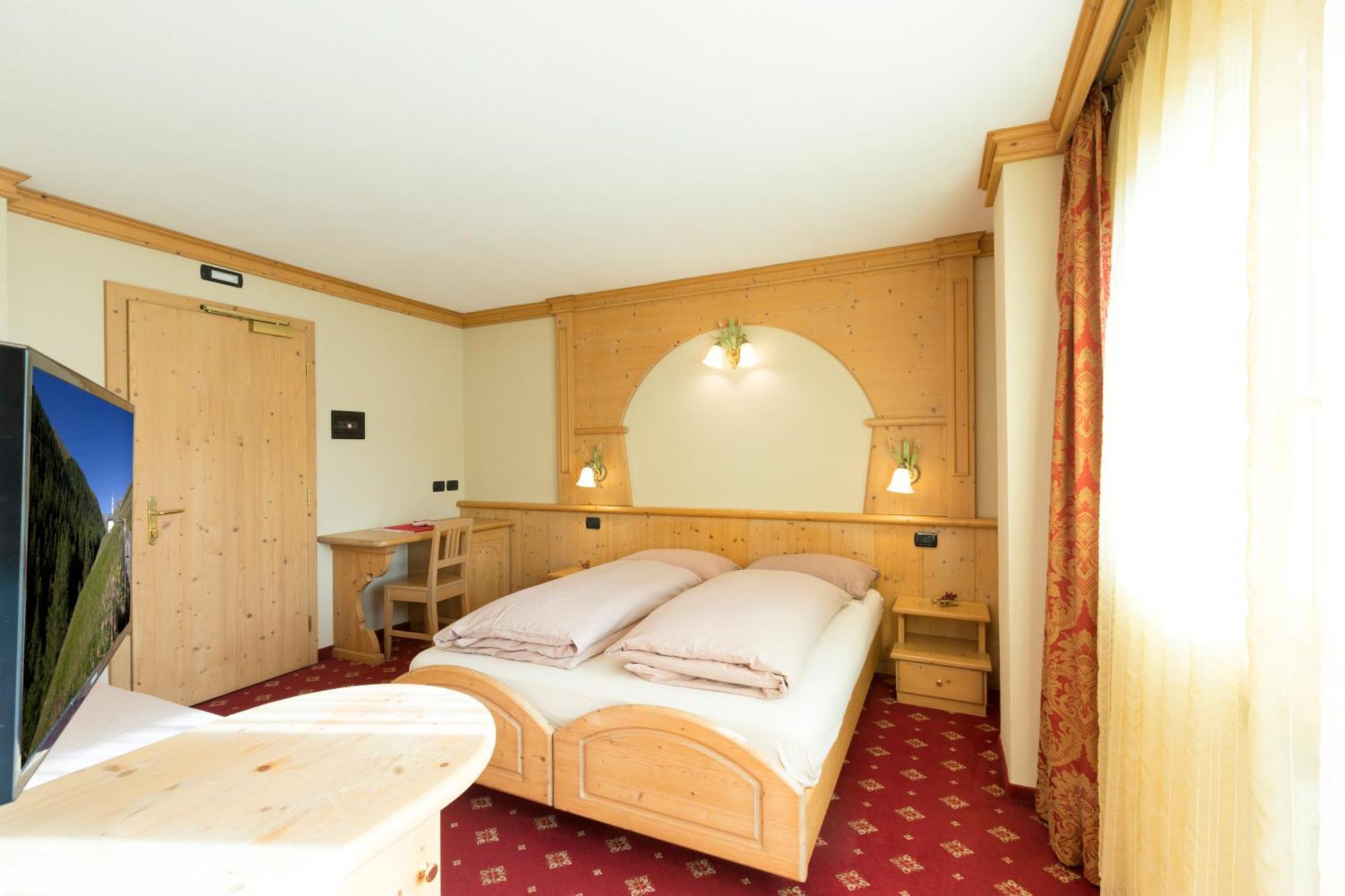 Hotel Champagne Ливиньо Экстерьер фото