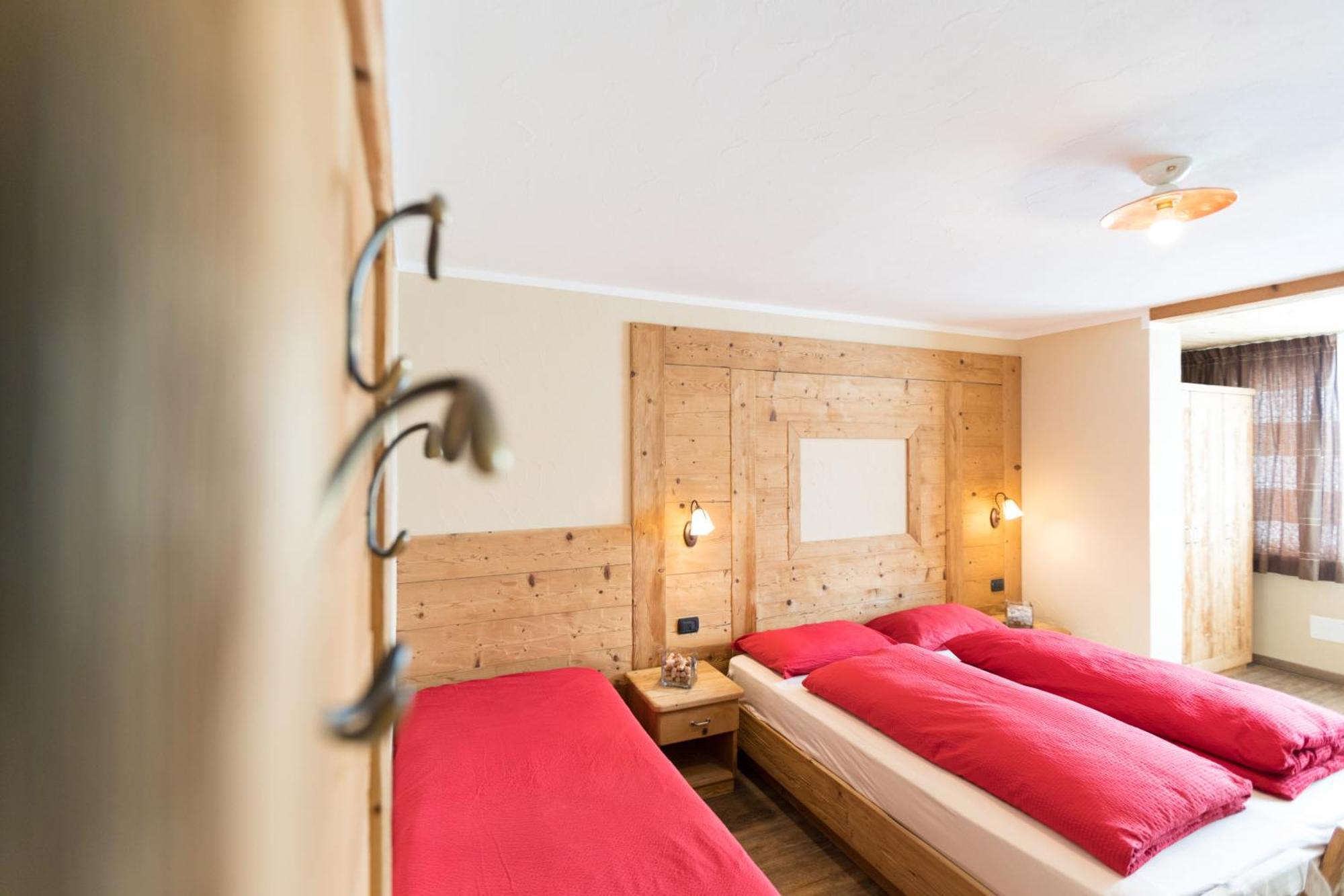 Hotel Champagne Ливиньо Экстерьер фото