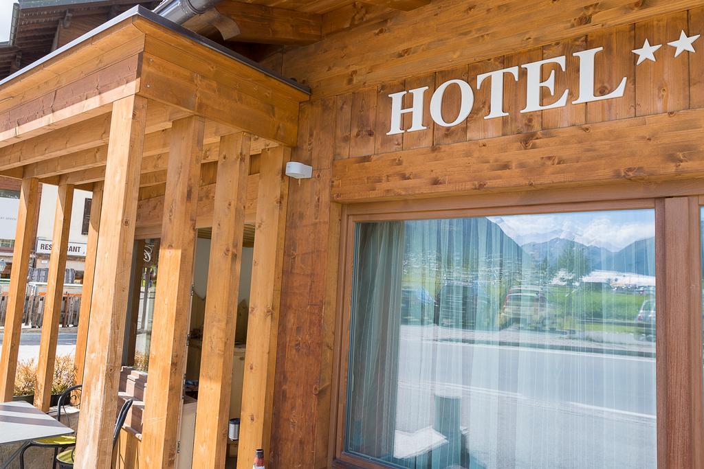 Hotel Champagne Ливиньо Экстерьер фото