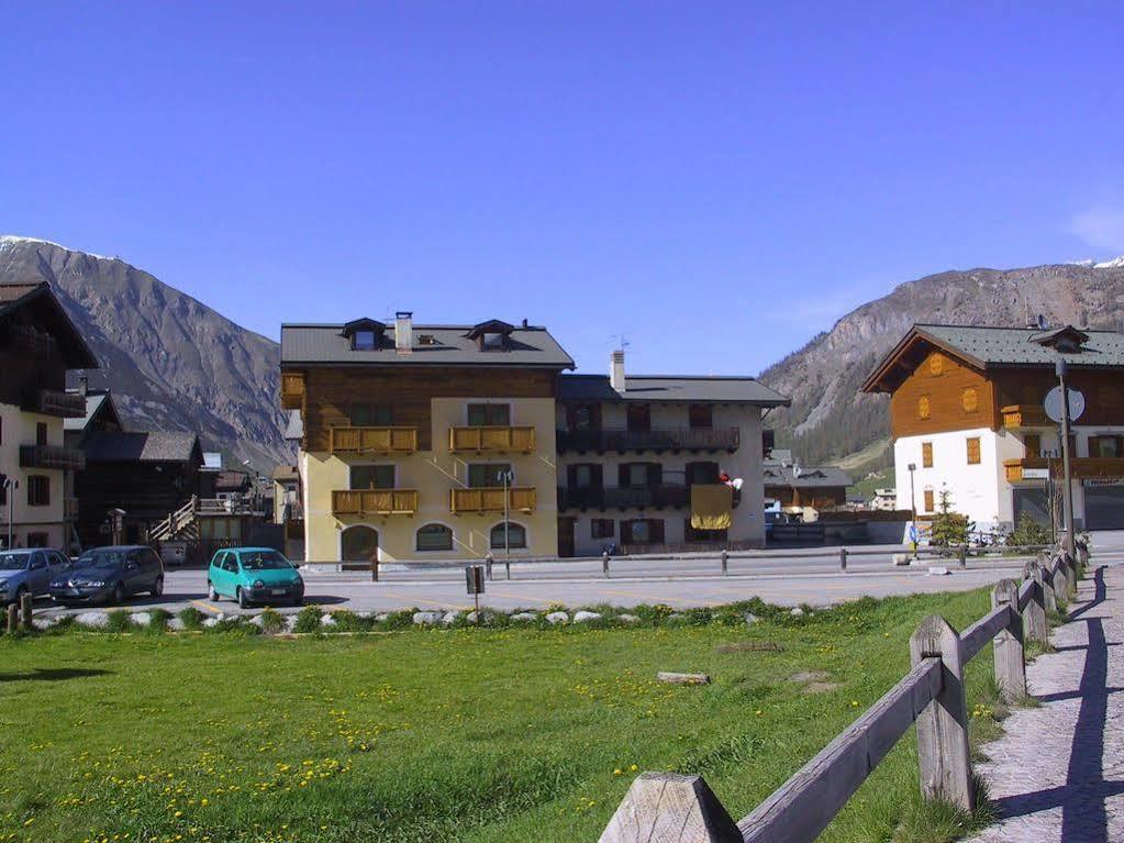 Hotel Champagne Ливиньо Экстерьер фото